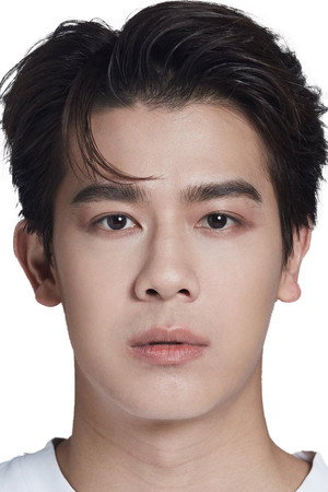 Piamchon Damrongsunthornchai portrait