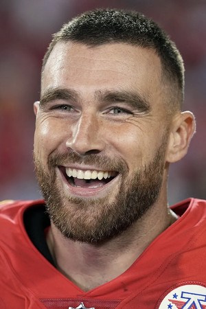 Travis Kelce portrait