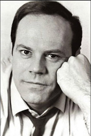 Steve Roland portrait