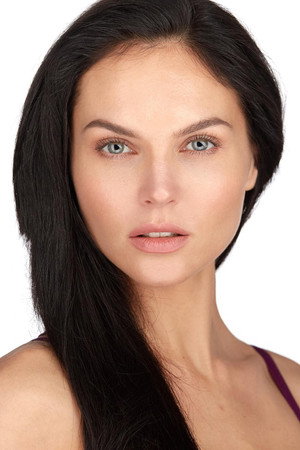 Anna Oris portrait