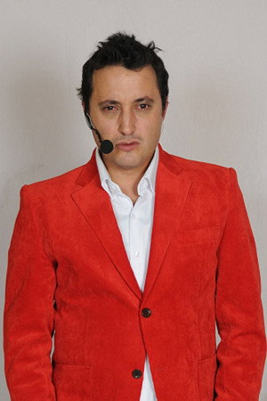 Andrés López portrait