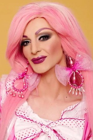 Kika Lorace portrait