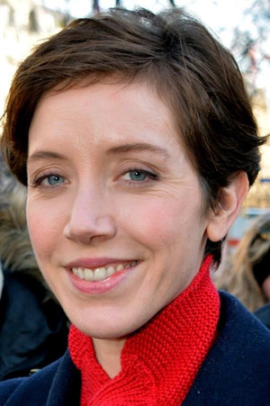 Sara Giraudeau portrait