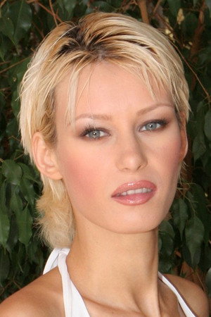 Tanja Teen portrait