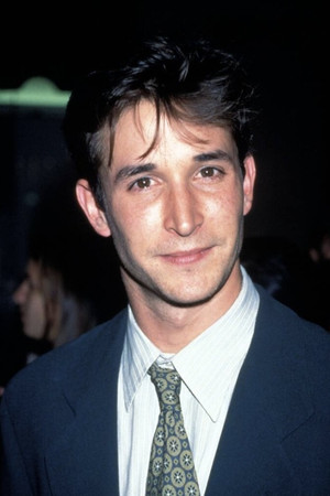 Noah Wyle portrait