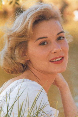 Hope Lange portrait