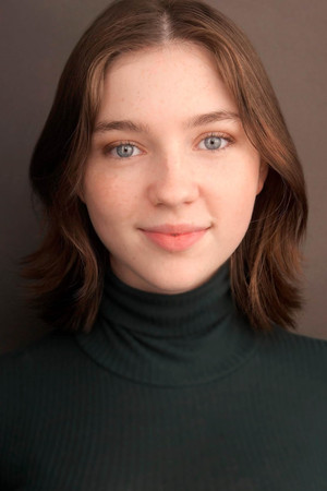 Alexa Swinton portrait