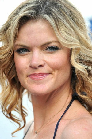 Missi Pyle portrait