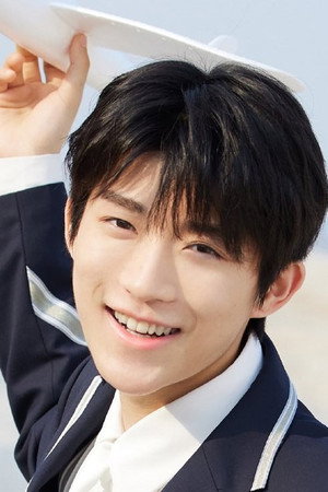 He Zhenyu portrait