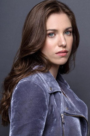 Julia Terranova portrait