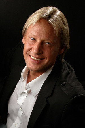 Dmitriy Kharatyan portrait