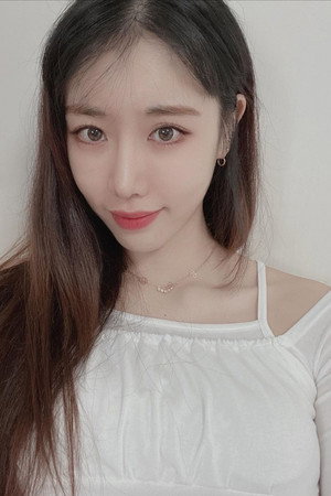 Kang Eun-hye portrait