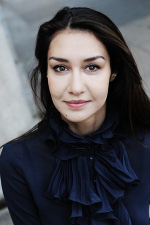 Angelina Noa portrait
