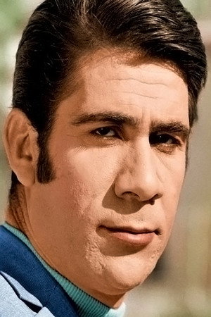 Stavros Paravas portrait