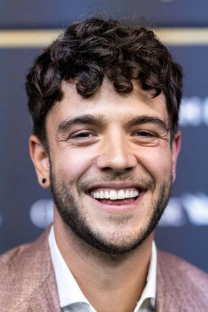Luca Hänni portrait