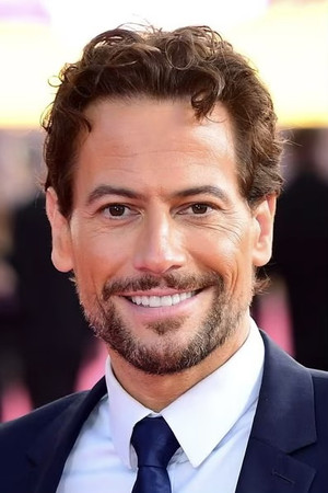 Ioan Gruffudd portrait