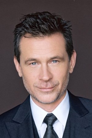 Connor Trinneer portrait