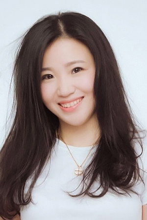 Xiaoyan Huang portrait