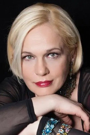 Alona Kimhi portrait