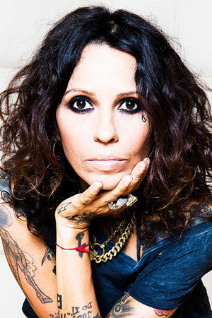 Linda Perry portrait
