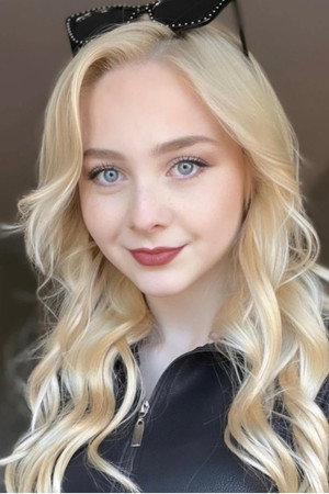 Kitana Turnbull portrait