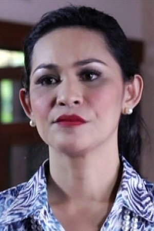Aleza Shadan portrait