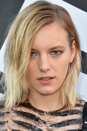 Erika Linder portrait