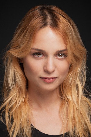 Nilperi Şahinkaya portrait