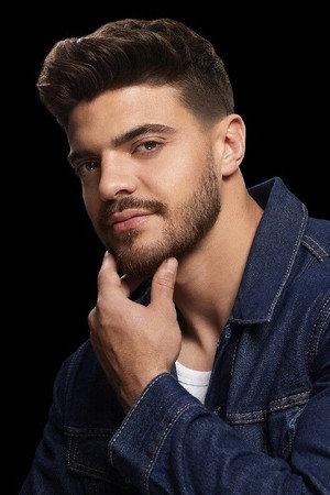 Romain Ntamack portrait