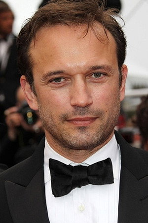 Vincent Perez portrait