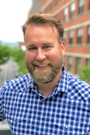 Marc Thompson portrait