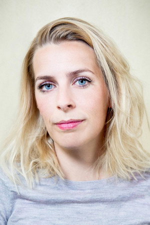 Sara Pascoe portrait
