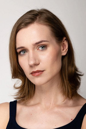 Ania Nova portrait