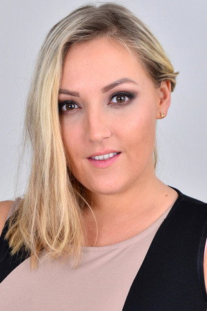Krystal Swift portrait