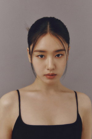 Ahn Eun-jin portrait
