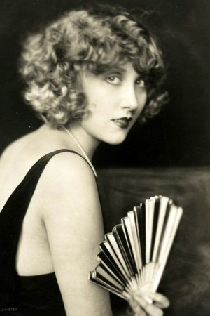Helen Lee Worthing portrait