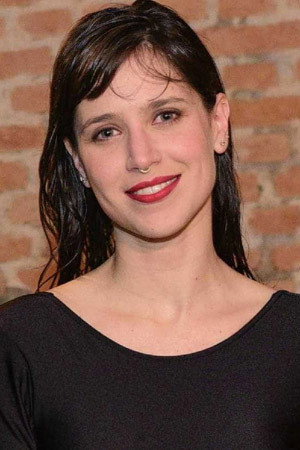 Mel Lisboa portrait