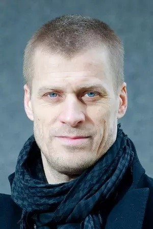 Jens Hultén portrait