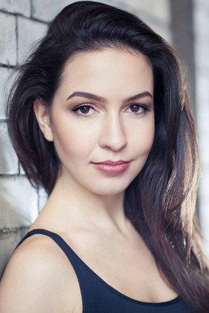 Ivana Radjenovic portrait