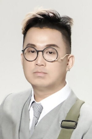 Siugwai Woo portrait