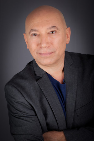 Darryl Anka portrait