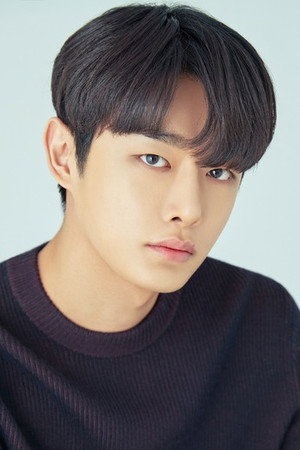 Kang Hui portrait