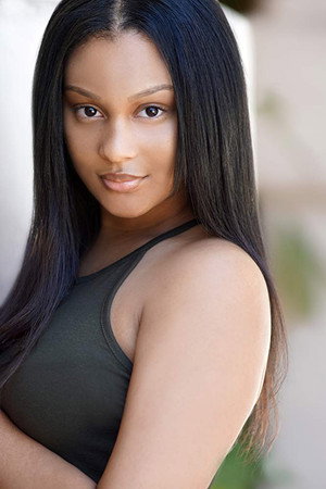Aliyah Royale portrait