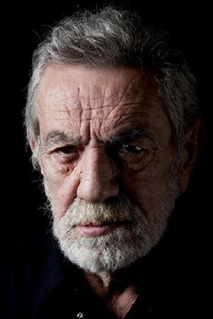 Aydemir Akbaş portrait