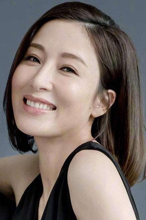 Tavia Yeung portrait