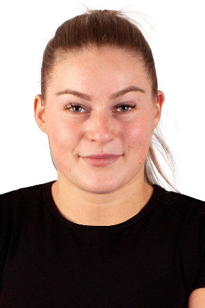 Senna van der Veerdonk portrait
