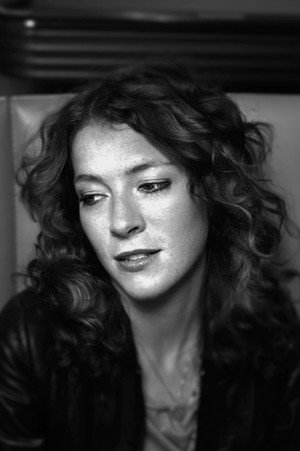 Melissa Auf der Maur portrait