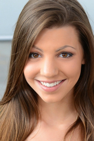 Hannah Reese portrait
