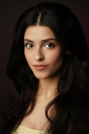Rose Dehgan portrait