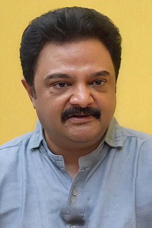 Giri Dwarakish portrait